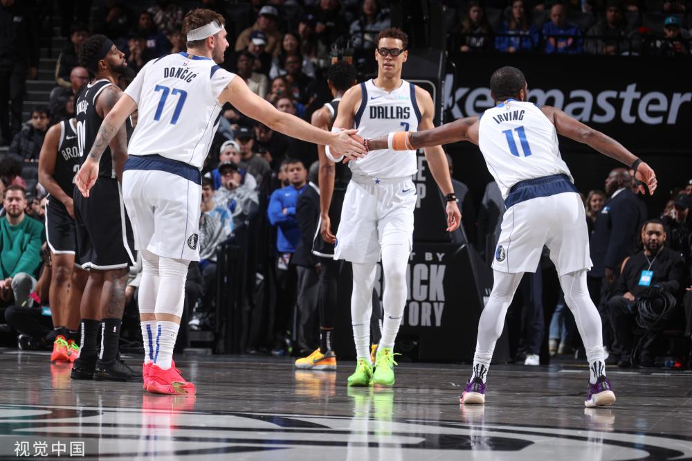 凭借其后防 凭借其后防